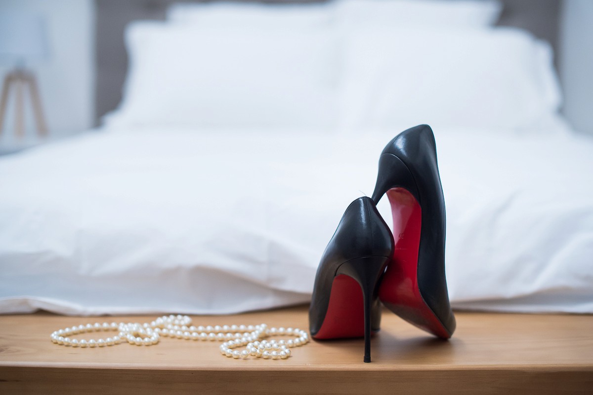 chaussures louboutin pour une séance photo glamour à Lille