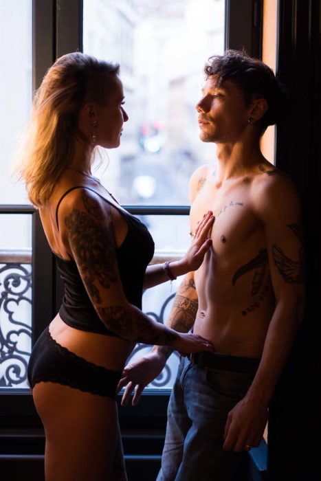 séance photo boudoir en couple à Montréal